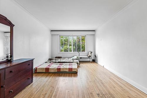 Bedroom - 8040 Av. Bloomfield, Montréal (Villeray/Saint-Michel/Parc-Extension), QC - Indoor Photo Showing Bedroom