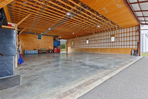 16-1993A Airport Road, Creston, BC 