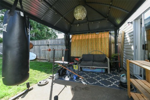 A-2258 Tull Ave, Courtenay, BC - Outdoor With Exterior