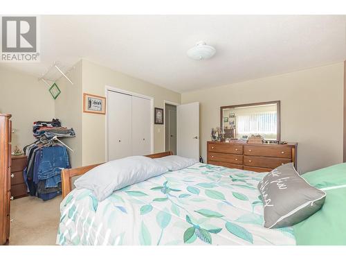 6601 97A Highway, Enderby, BC - Indoor Photo Showing Bedroom