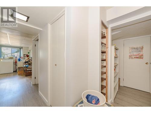 6601 97A Highway, Enderby, BC - Indoor Photo Showing Other Room