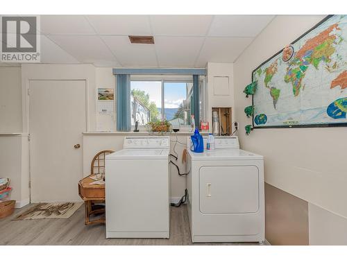 6601 97A Highway, Enderby, BC - Indoor Photo Showing Laundry Room