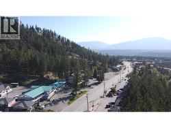 5000 Highway 93 Highway  Radium Hot Springs, BC V0A 1M0