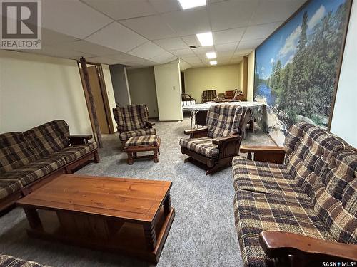8 Mcculloch Street, Fillmore, SK - Indoor