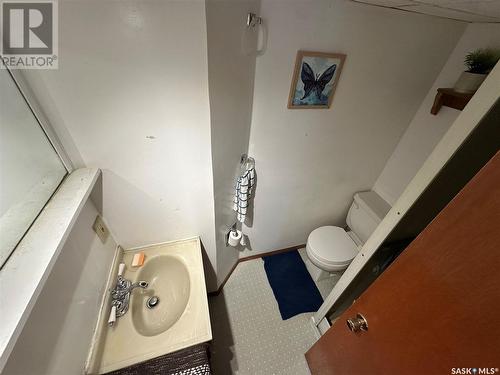 129 Birch Drive, Weyburn, SK - Indoor Photo Showing Bathroom