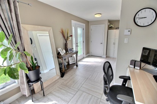 Hall d'entrée/Vestibule - 562 Route 111, Saint-Marc-De-Figuery, QC - Indoor Photo Showing Other Room