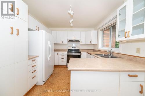 11 Banting Drive, Deep River, ON - Indoor Photo Showing Kitchen With Double Sink