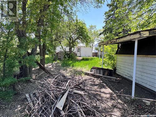 925 Isabelle Street, Estevan, SK - Outdoor
