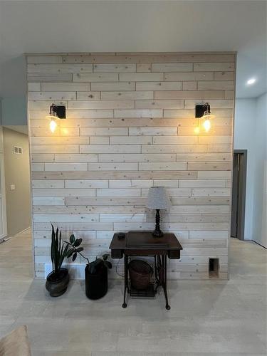 139 Pr Road W, Rm Of Rossburn, MB - Indoor Photo Showing Other Room