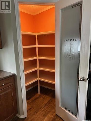 607 Beharrel Street, Oxbow, SK 