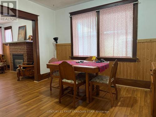 1169 Oxford Street E, London East (East G), ON - Indoor Photo Showing Dining Room