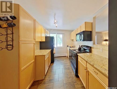 7 2320 13Th Avenue, Regina, SK - Indoor Photo Showing Kitchen