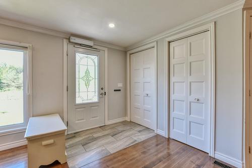 Hall - 14 Rue Duperré, Brownsburg-Chatham, QC - Indoor Photo Showing Other Room
