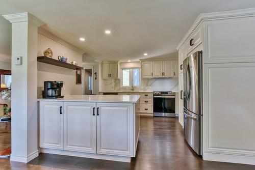 Kitchen - 14 Rue Duperré, Brownsburg-Chatham, QC - Indoor Photo Showing Kitchen