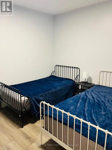 912 Beechwood Avenue, Mississauga, ON - Indoor Photo Showing Bedroom