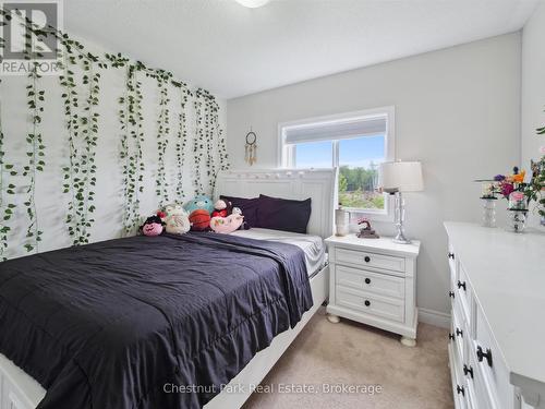 2nd bedroom - 245 Wild Rose Drive, Gravenhurst (Muskoka (S)), ON - Indoor Photo Showing Bedroom