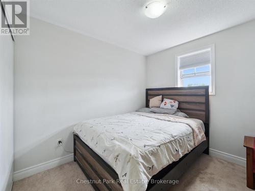 bedroom - 245 Wild Rose Drive, Gravenhurst (Muskoka (S)), ON - Indoor Photo Showing Bedroom