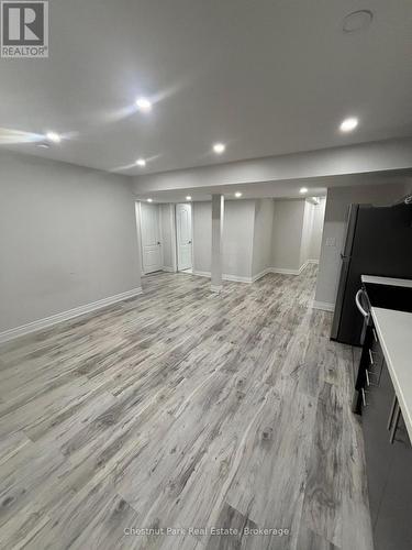 living room in law suite - 245 Wild Rose Drive, Gravenhurst (Muskoka (S)), ON - Indoor