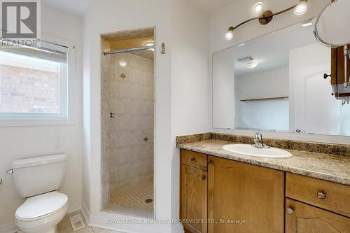 24 Accent Circle, Brampton, ON - Indoor Photo Showing Bathroom