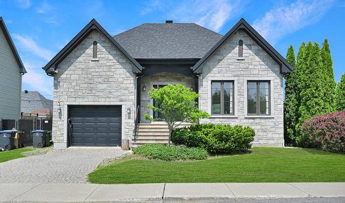 147 Rue Bella  Saint-Jean-Sur-Richelieu, QC J2X 4Y6