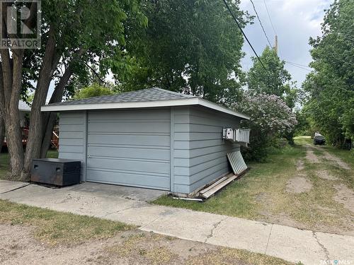 401 2Nd Avenue, Jansen, SK - Outdoor With Exterior