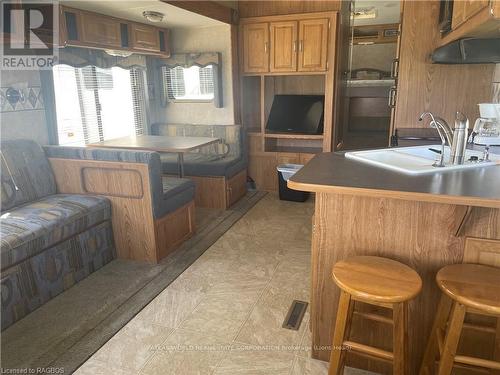 2 - 9 TAMARAC ROAD , Northern Bruce Peninsula, Ontario N0H 2R0 4