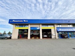 2061 Malaview Ave WEST Sidney, BC V8L 5X6