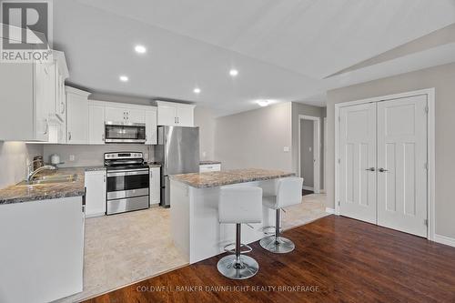 40 Devon Drive, South Huron (Exeter), ON - Indoor Photo Showing Kitchen With Double Sink
