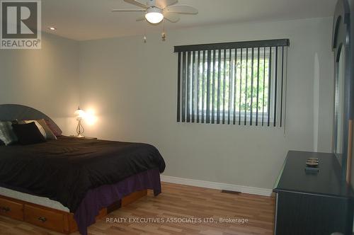 211 Alpine Lake Road, Trent Lakes, ON - Indoor Photo Showing Bedroom