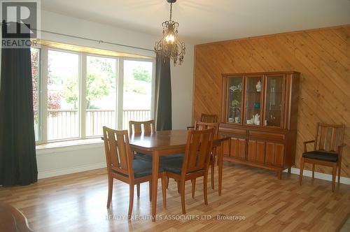 211 Alpine Lake Road, Trent Lakes, ON - Indoor Photo Showing Dining Room
