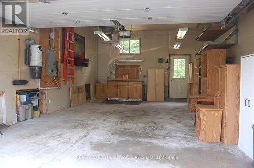 211 Alpine Lake Road, Trent Lakes, ON - Indoor Photo Showing Garage