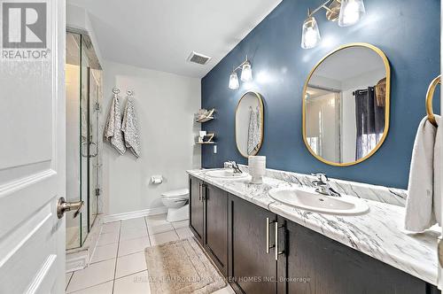 21 Meadowcreek Road, Caledon, ON - Indoor Photo Showing Bathroom