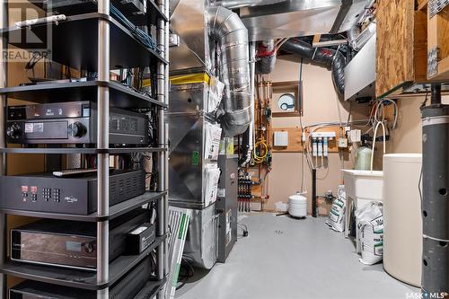 4350 Sandpiper Crescent E, Regina, SK - Indoor Photo Showing Basement