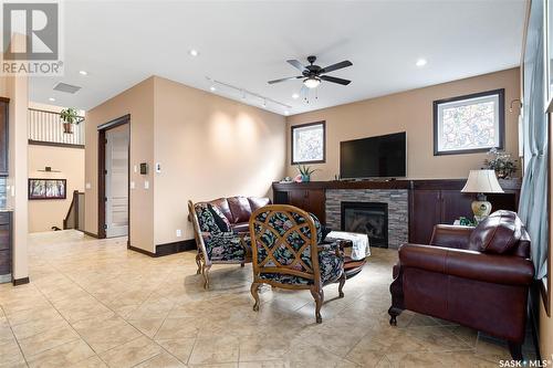 4350 Sandpiper Crescent E, Regina, SK - Indoor With Fireplace