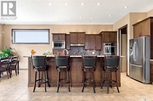 4350 Sandpiper Crescent E, Regina, SK - Indoor Photo Showing Kitchen With Upgraded Kitchen