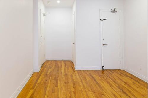 Hall - 14-3485 Av. Ellendale, Montréal (Côte-Des-Neiges/Notre-Dame-De-Grâce), QC - Indoor Photo Showing Other Room