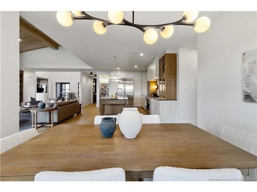 17 Blake Crt, Fredericton, NB 