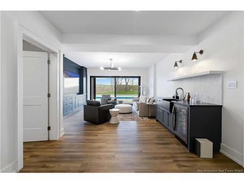 17 Blake Crt, Fredericton, NB 