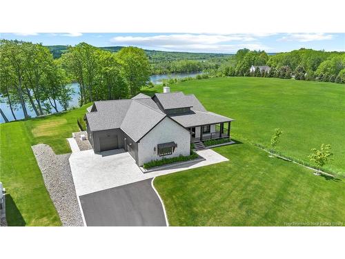 17 Blake Crt, Fredericton, NB 