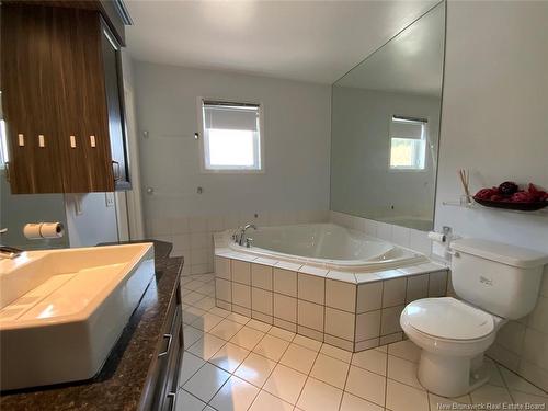 33 Thibaudeau Ave, Edmundston, NB 