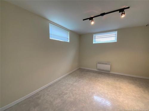 33 Thibaudeau Ave, Edmundston, NB 