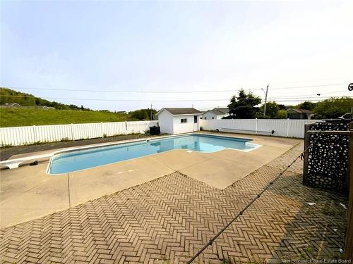 33 Thibaudeau Ave, Edmundston, NB 