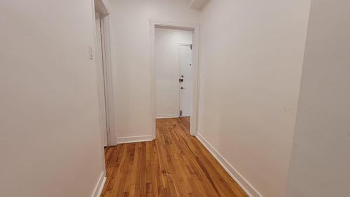 Hall - 2-3485 Av. Ellendale, Montréal (Côte-Des-Neiges/Notre-Dame-De-Grâce), QC - Indoor Photo Showing Other Room