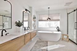 Salle de bains attenante à la CCP - 