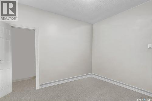 101 32Nd Street W, Saskatoon, SK - Indoor Photo Showing Other Room