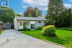230 EAST STREET  East Gwillimbury, ON L9N 1K8