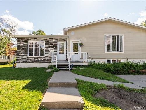 Frontage - 24  - 24A 24E Avenue N., Bois-Des-Filion, QC - Outdoor