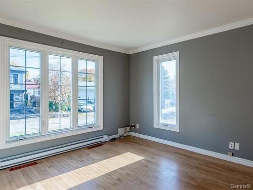 Living room - 24  - 24A 24E Avenue N., Bois-Des-Filion, QC - Indoor Photo Showing Other Room