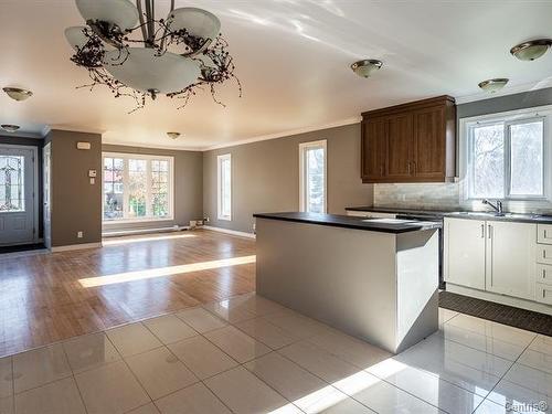 Overall view - 24  - 24A 24E Avenue N., Bois-Des-Filion, QC - Indoor Photo Showing Kitchen