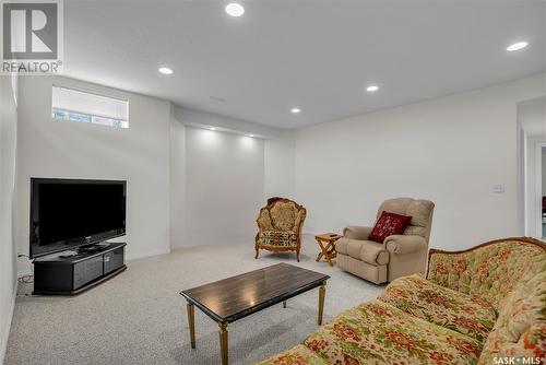 922 Braeside Place, Saskatoon, SK - Indoor